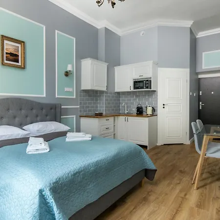 Apartment Karmelicka Stylish In Cracow By Renters