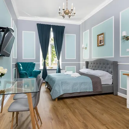 Apartment Karmelicka Stylish In Cracow By Renters *