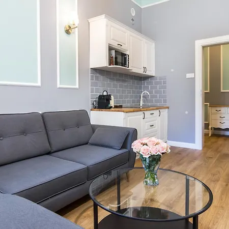 Apartment Karmelicka Stylish In Cracow By Renters *