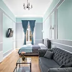 Lägenhet Karmelicka Stylish In Cracow By Renters Kraków