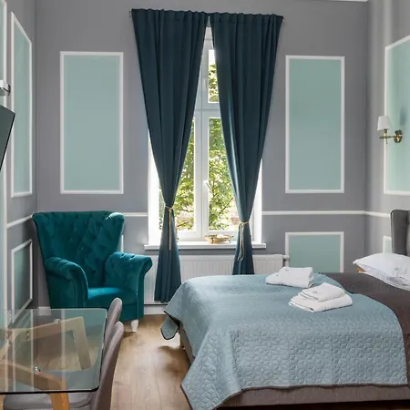 Lägenhet Karmelicka Stylish In Cracow By Renters Kraków